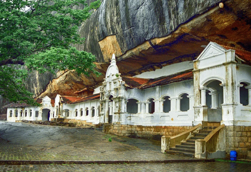 Heritage & Coastline – Sri Lanka