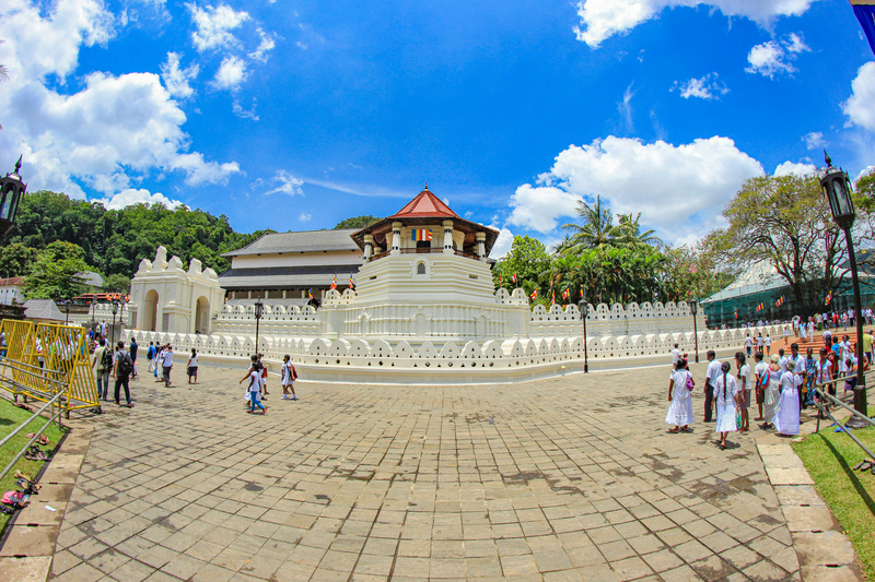 Heritage & Coastline – Sri Lanka