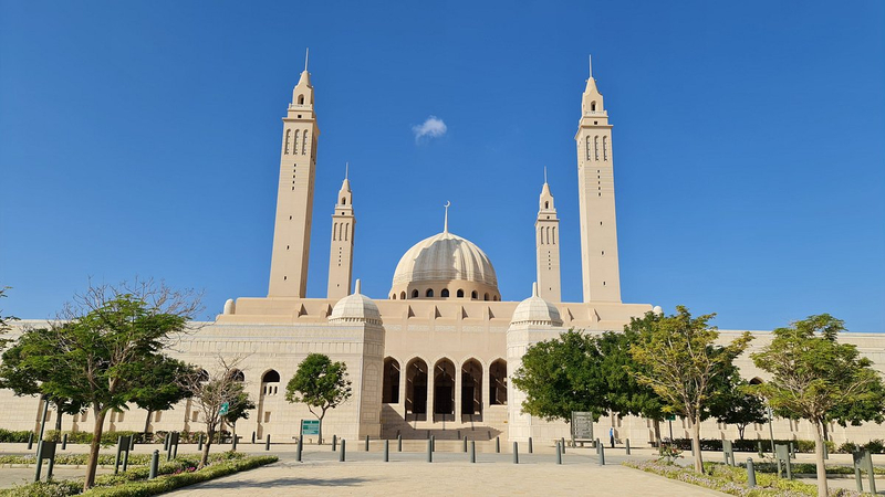 Aflatoon Oman